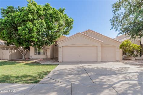 This charming home is perfect for anyone looking. . Redfin gilbert az